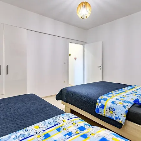 Modern Old Town - Apartment *