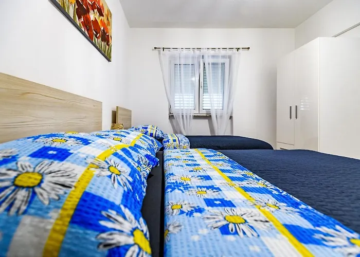 Apartman Modern Old Town - *