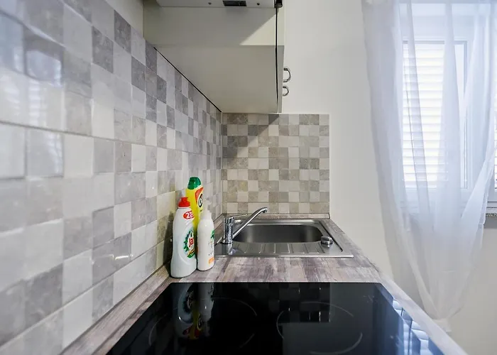 Modern Old Town - Apartman