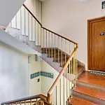 Modern Old Town - Apartment *