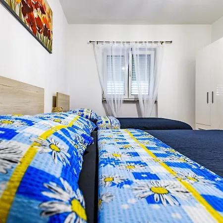 Apartment Modern Old Town - *