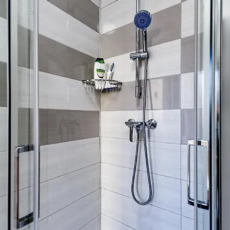 Modern Old Town - 扎达尔