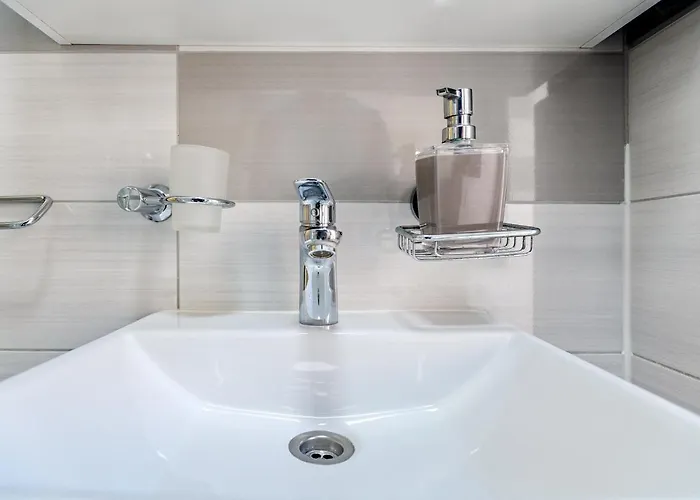 Modern Old Town - Ζαντάρ