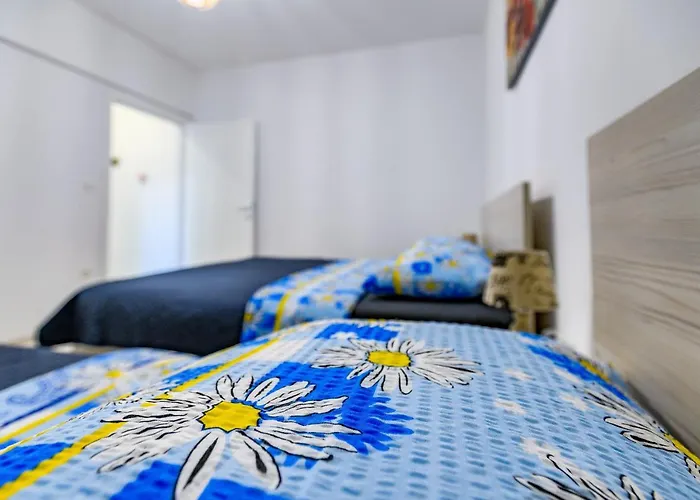 Modern Old Town - Ζαντάρ